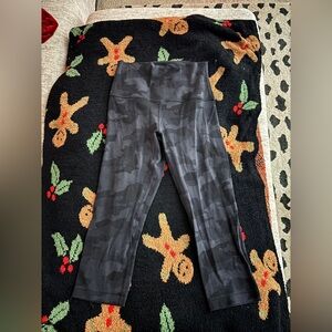 Lululemon camo align leggings 21”
